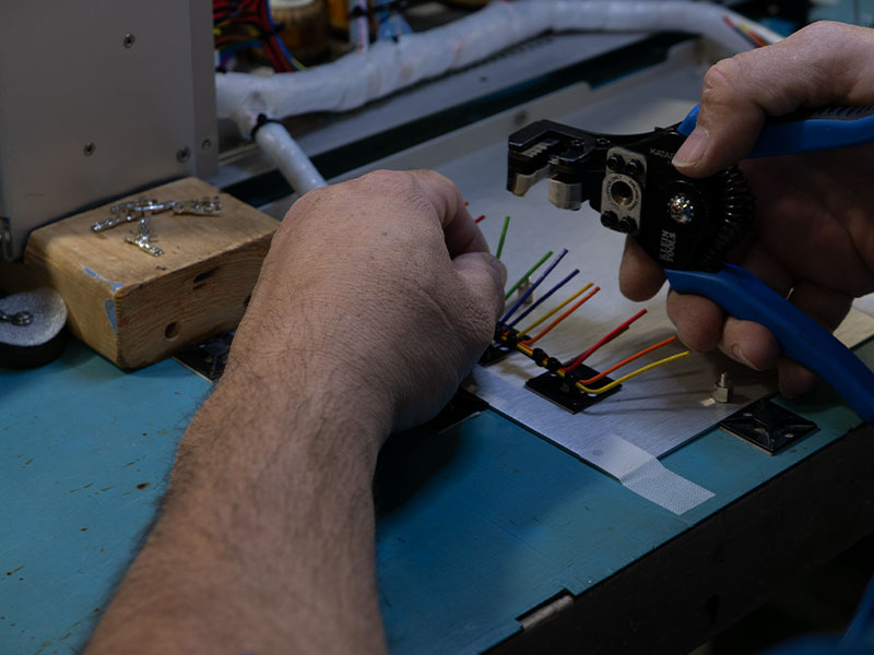 assembly-crimp-cypress